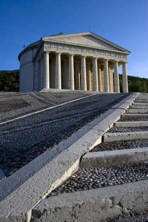 Possagno. Tempio Canoviano